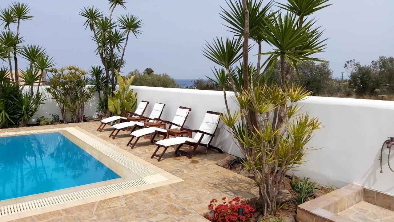 Almyra Boutique Apartments Aegina Extérieur photo