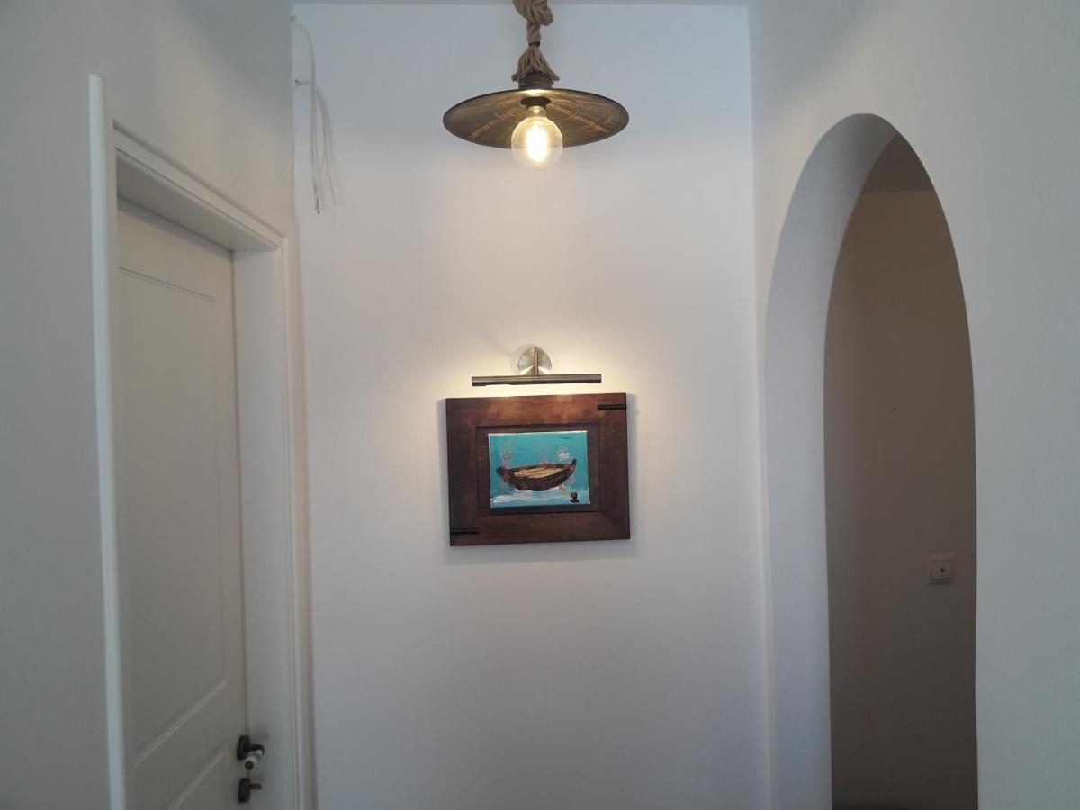 Almyra Boutique Apartments Aegina Extérieur photo