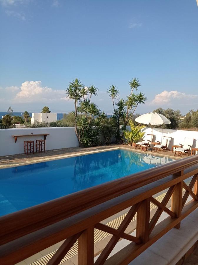 Almyra Boutique Apartments Aegina Extérieur photo