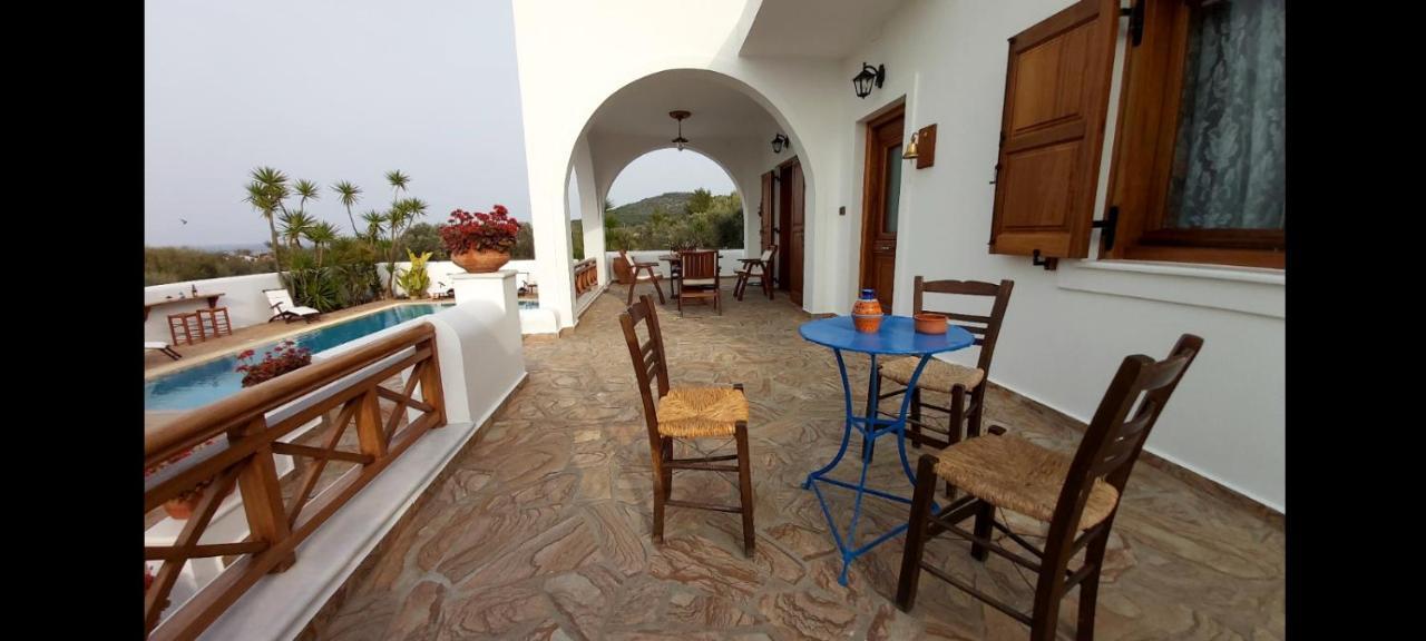 Almyra Boutique Apartments Aegina Extérieur photo